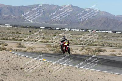 media/Jan-15-2026-Racers Edge (Thu) [[dfebeb70ab]]/2-A Group/Session 2 Turn 11 Side/